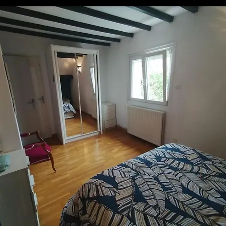 Chambre Chez L'Habitant Kwatera prywatna *